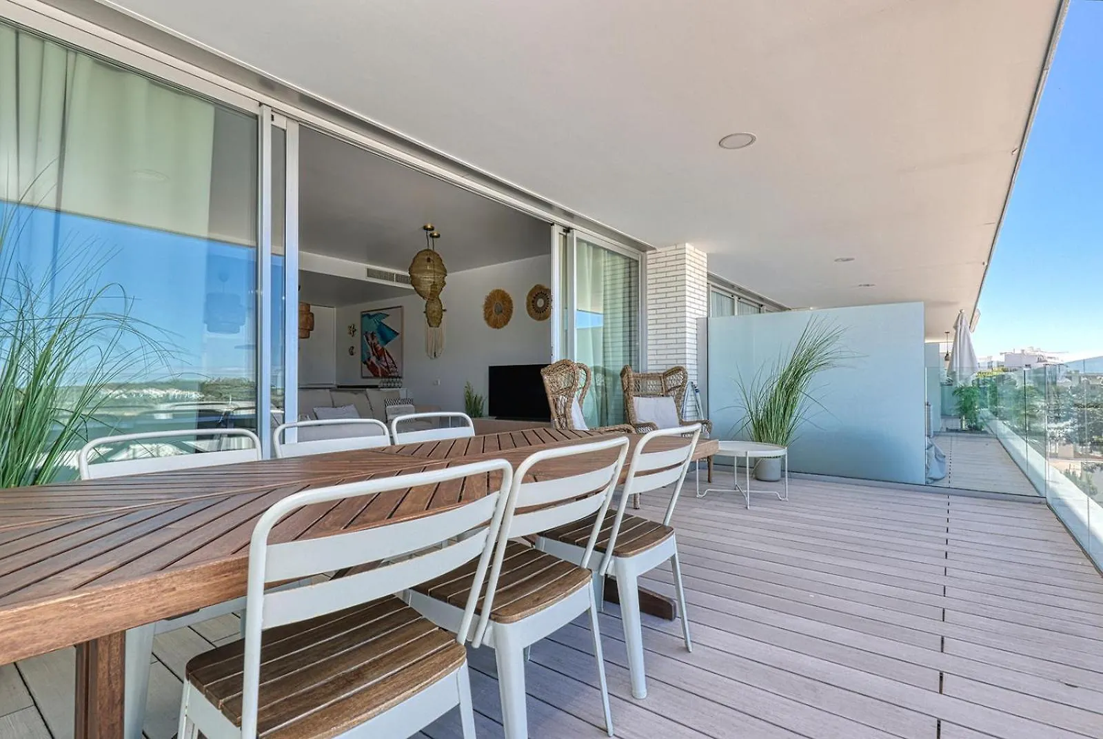 Stunning Three Bedroom Townhouse With Great Views! Estepona Apartment