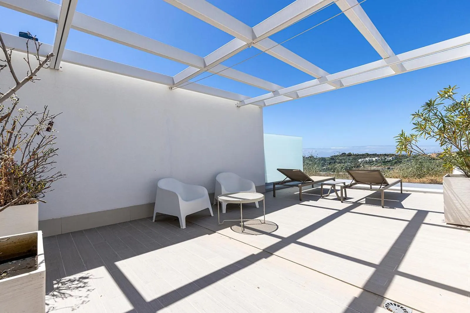 Apartment Stunning Three Bedroom Townhouse With Great Views! Estepona Spain